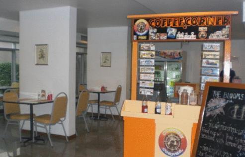 伯伦斯公寓酒店 曼谷 外观 照片