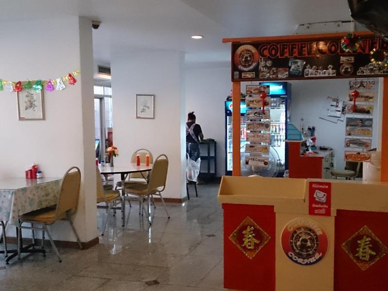 伯伦斯公寓酒店 曼谷 外观 照片